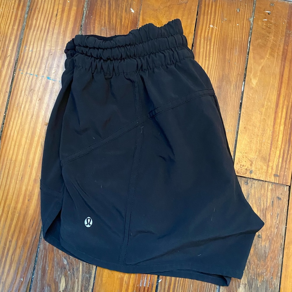 Lululemon Tracker V Short